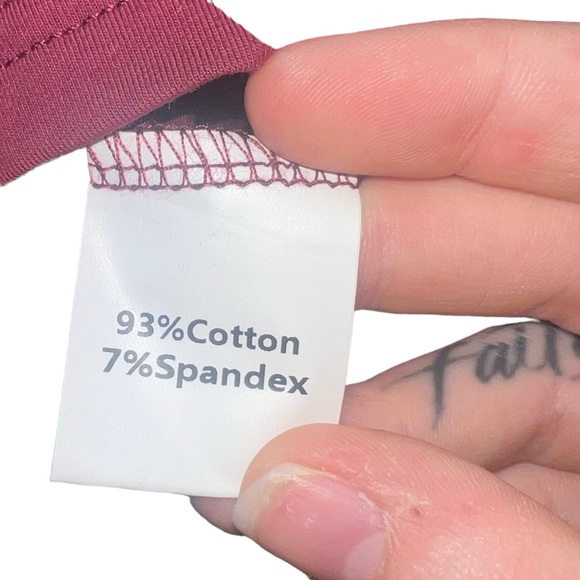 Queen of Sparkles Garnet Crimson queen of Gameday T-shirt Large New - Picture 7 of 9